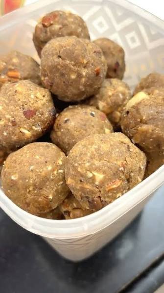 Bhiwani ke Gond Dry Fruit Laddu - photo 2